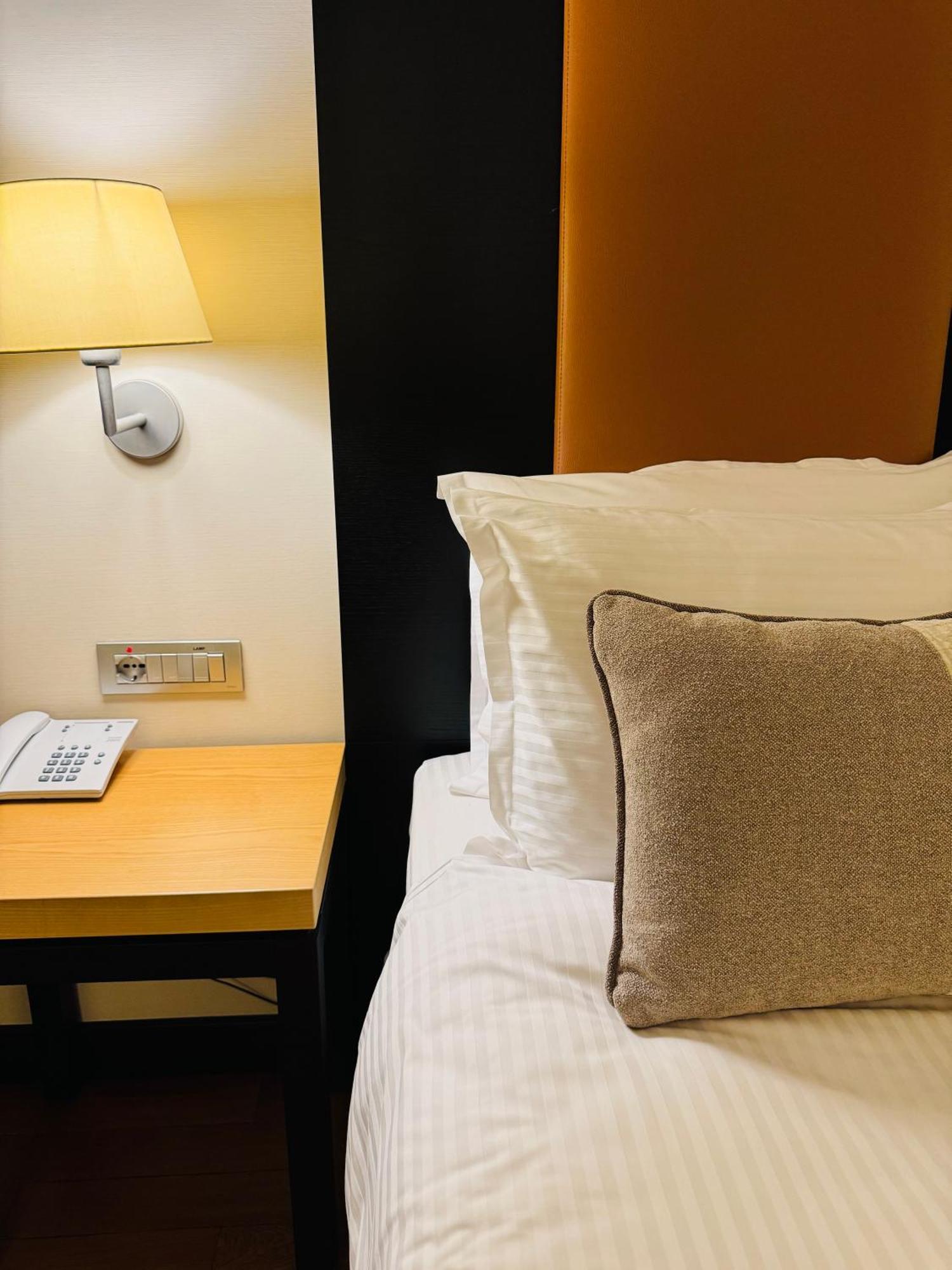 Hotel Rivo 티미쇼아라 외부 사진