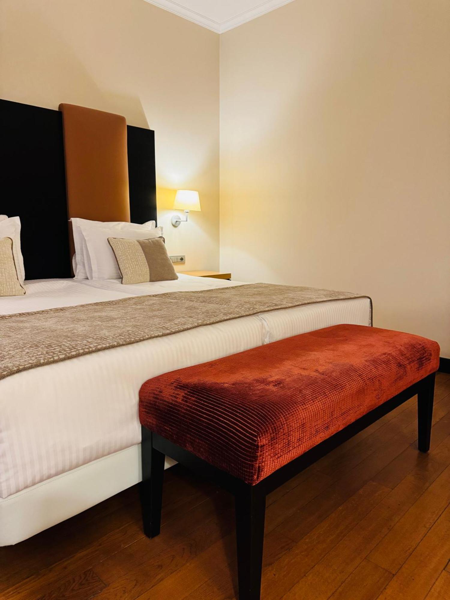 Hotel Rivo 티미쇼아라 외부 사진