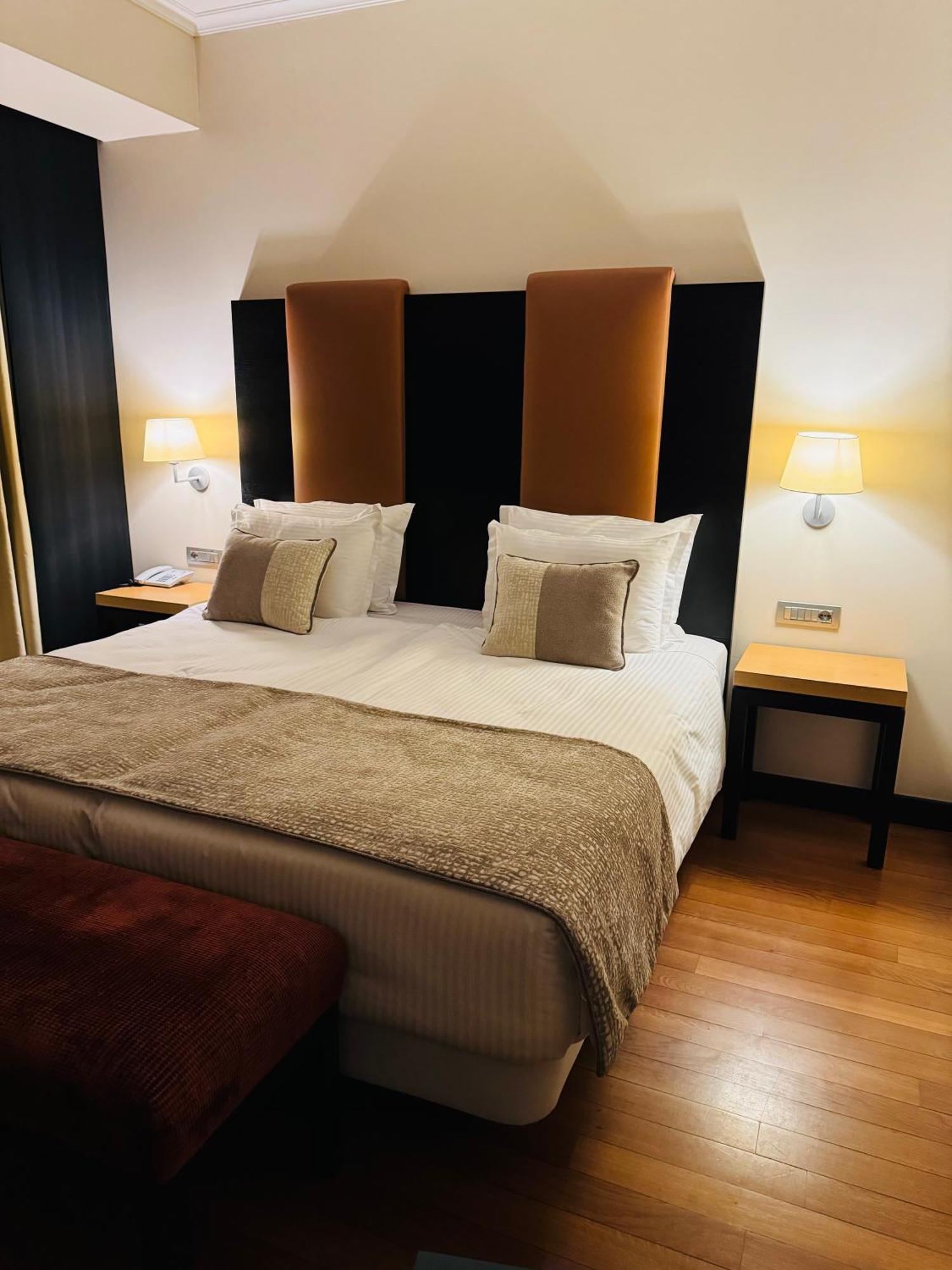 Hotel Rivo 티미쇼아라 외부 사진